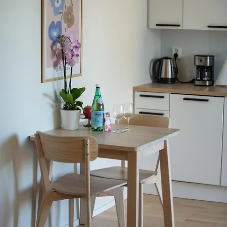 Charm - By Center * Karleby